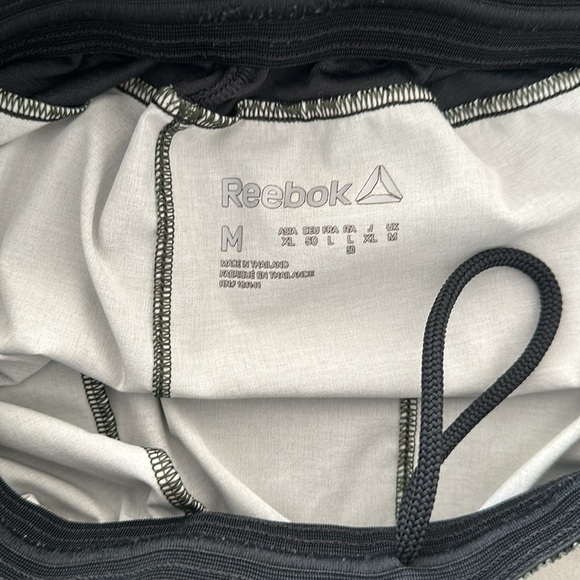 Reebok Athletic Mens Shorts 9” Green Linerless - Picture 4 of 4